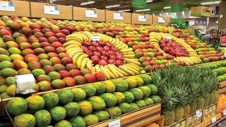 The Art of Fresh Produce Displays: Boosting Sales Through Creative Merchandising